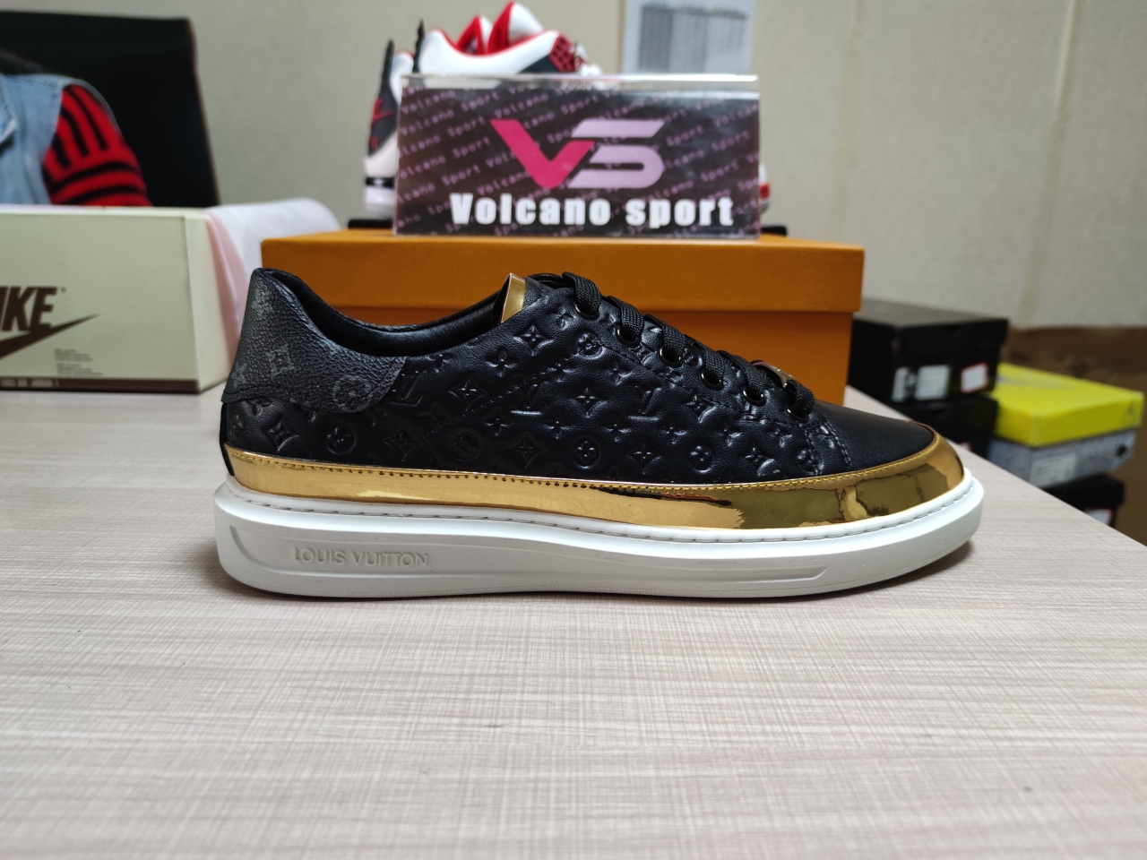 Louis Vuitton mens shoes