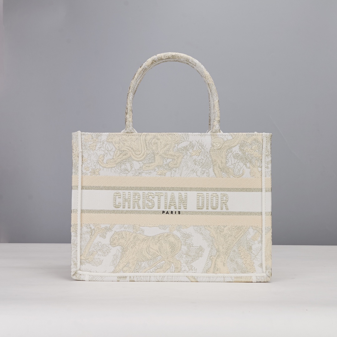Dior Book Tote 1296(7) 36.5x 28x 17.5cm