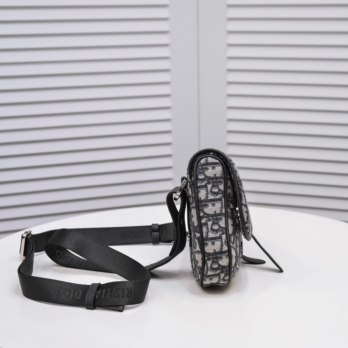 Dior Saddle 9915-2 (2) 21x16x3cm