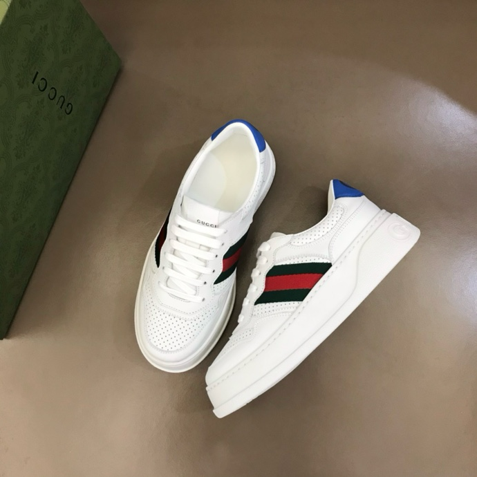 Gucci GG embossed sneakers White