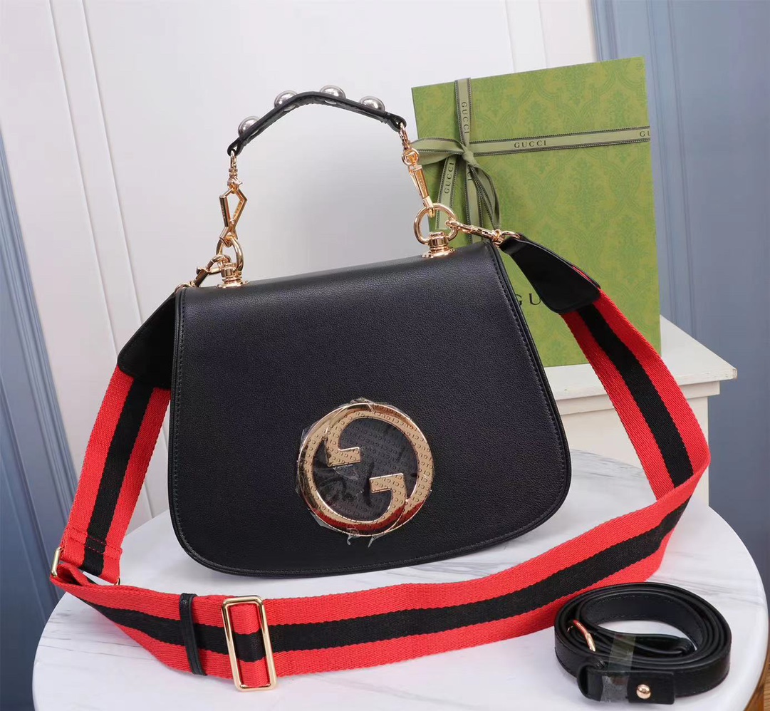 GUCCI Blondie 721172 29x22x7cm