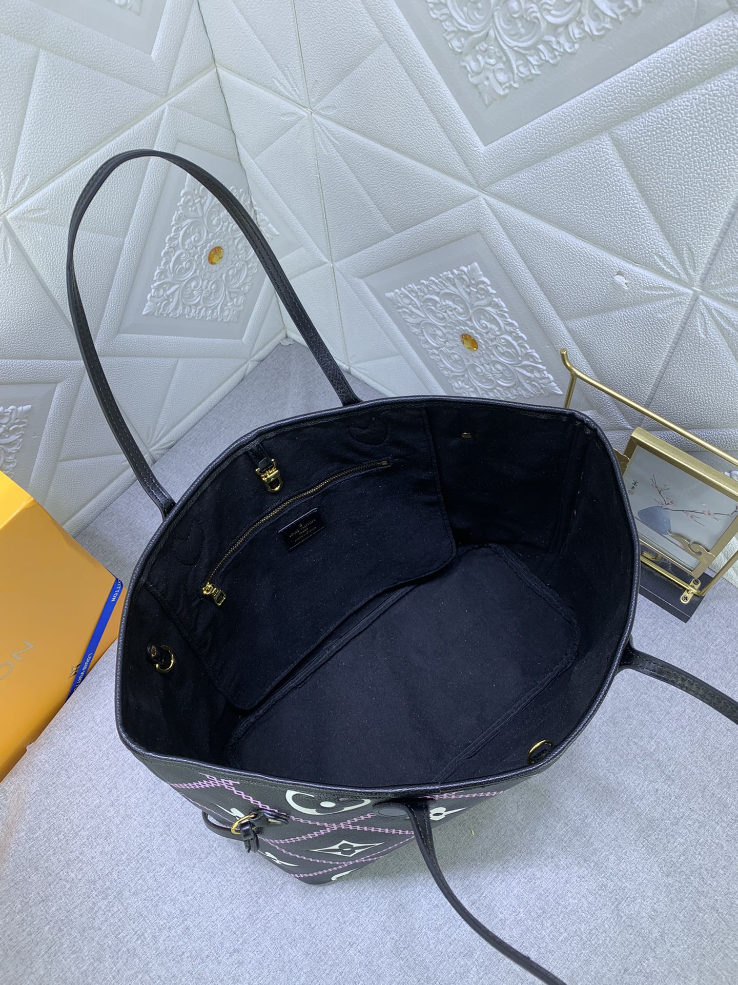 Louis Vuitton Neverfull M46040 31 x 28 x 14cm