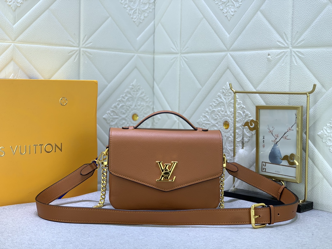 Louis Vuitton Oxford M22952 (3) 22.0 x 16.0 x 9.5cm