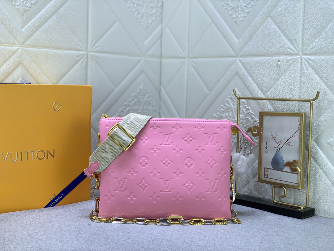 Louis Vuitton  Mini Soft Trunk M22398 (9) 18.5 x 13.0 x 8.0cm