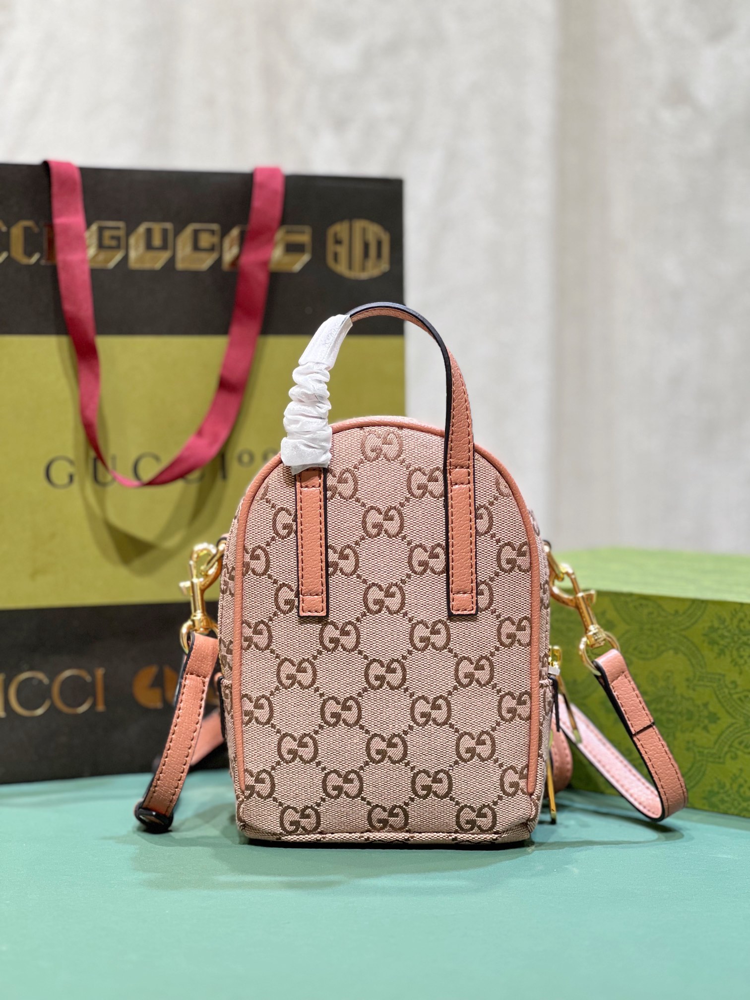 Gucci 739701 14x19x12