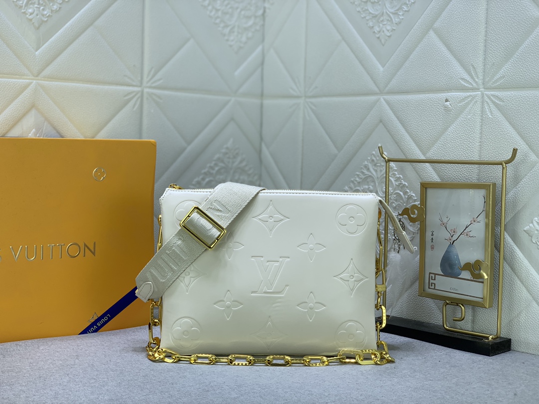 Louis Vuitton  Mini Soft Trunk M22398 (2) 18.5 x 13.0 x 8.0cm