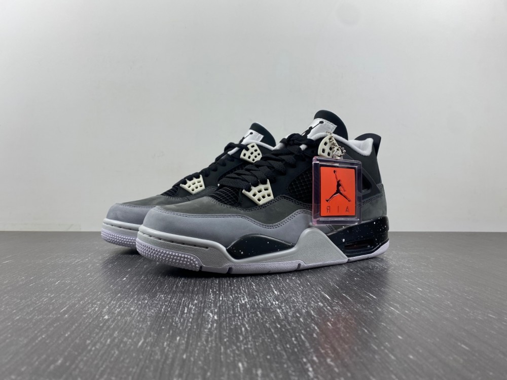 AIR JORDAN 4 RETRO 'FEAR' FQ8138-002