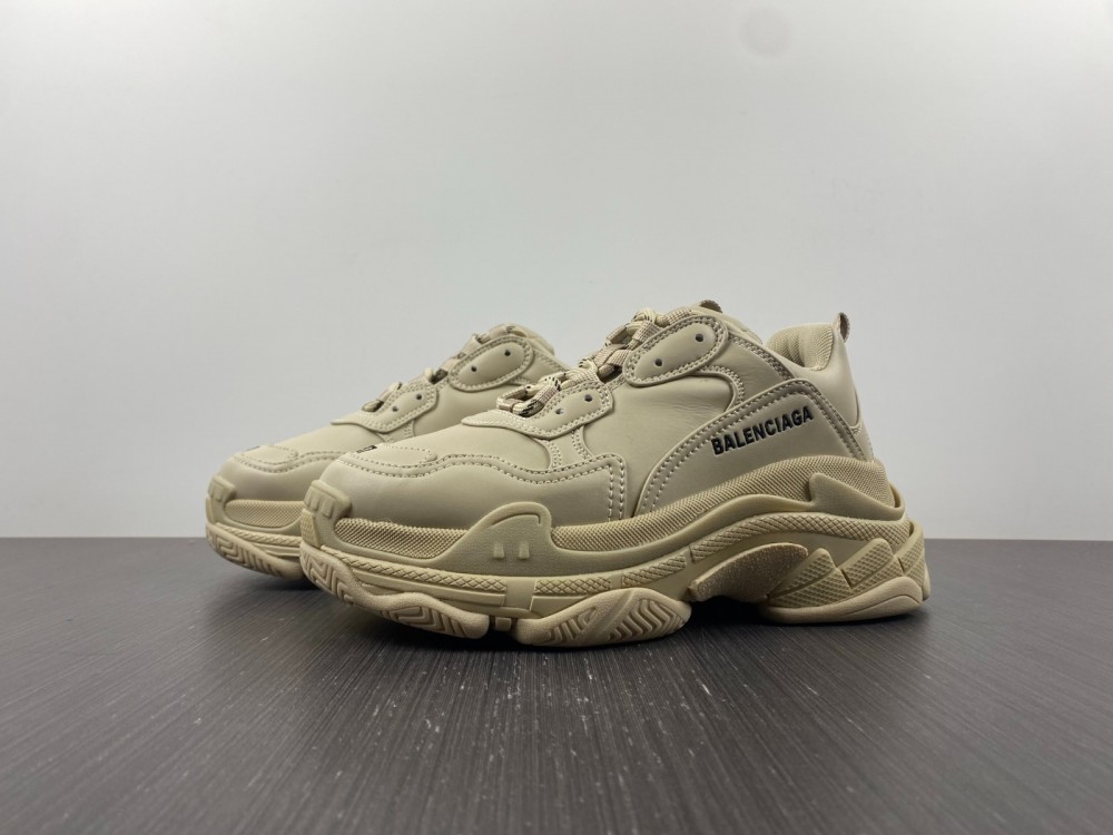Balenciaga Allover Logo Triple S Creamy Chunky Sneakers/Shoes 524039W2FA19710