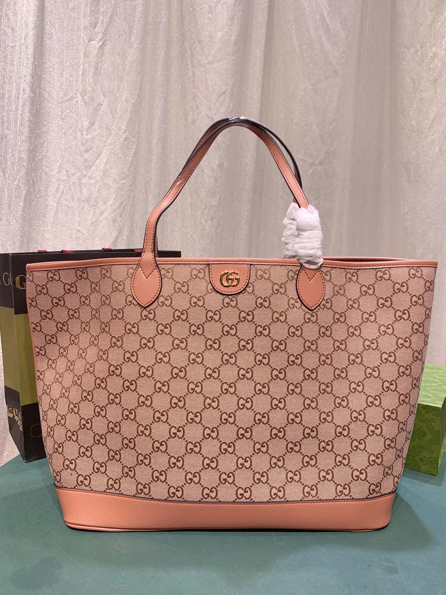 Gucci 741424 40x33x19cm