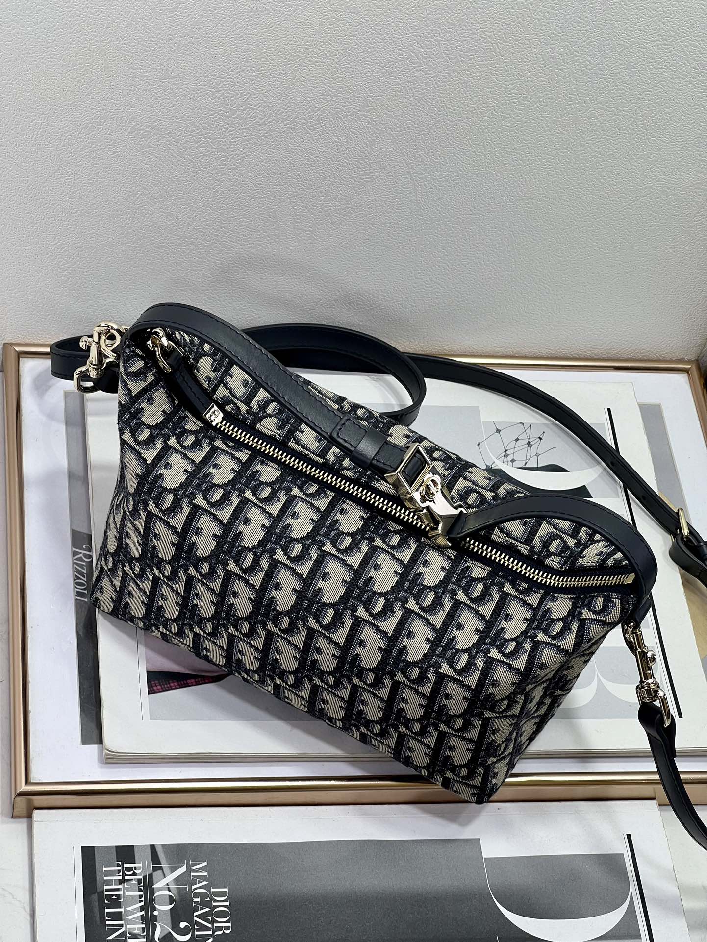 Dior Travel Nomad 3103 22x13x9.5cm