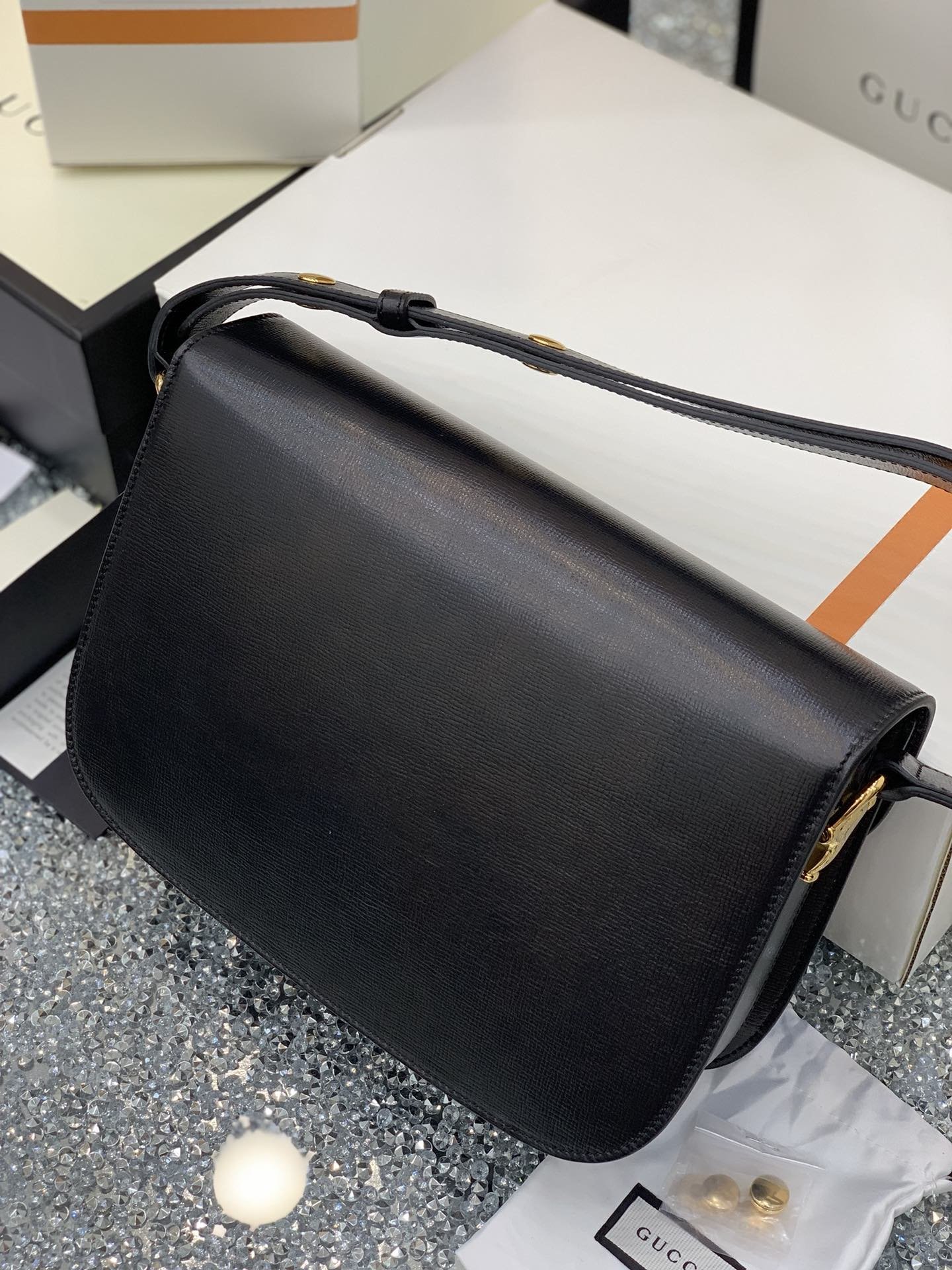 GUCCI 1995 Horsebit Bag 602204 25*18*8cm