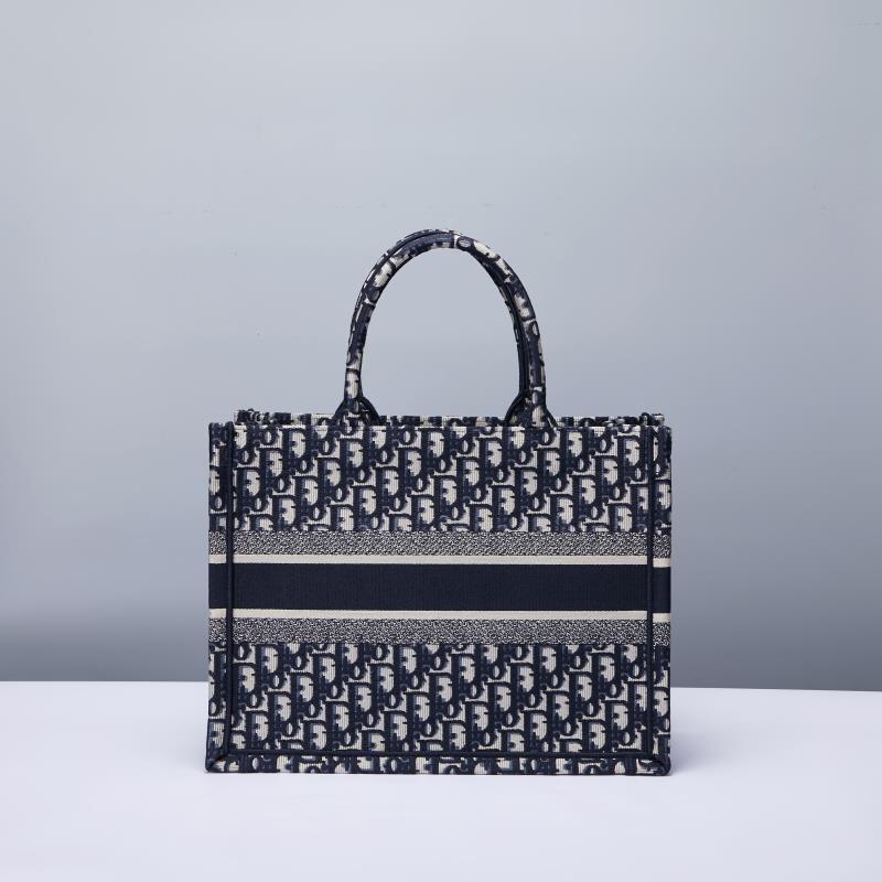 Dior Book Tote 1296(21) 36.5x 28x 17.5cm