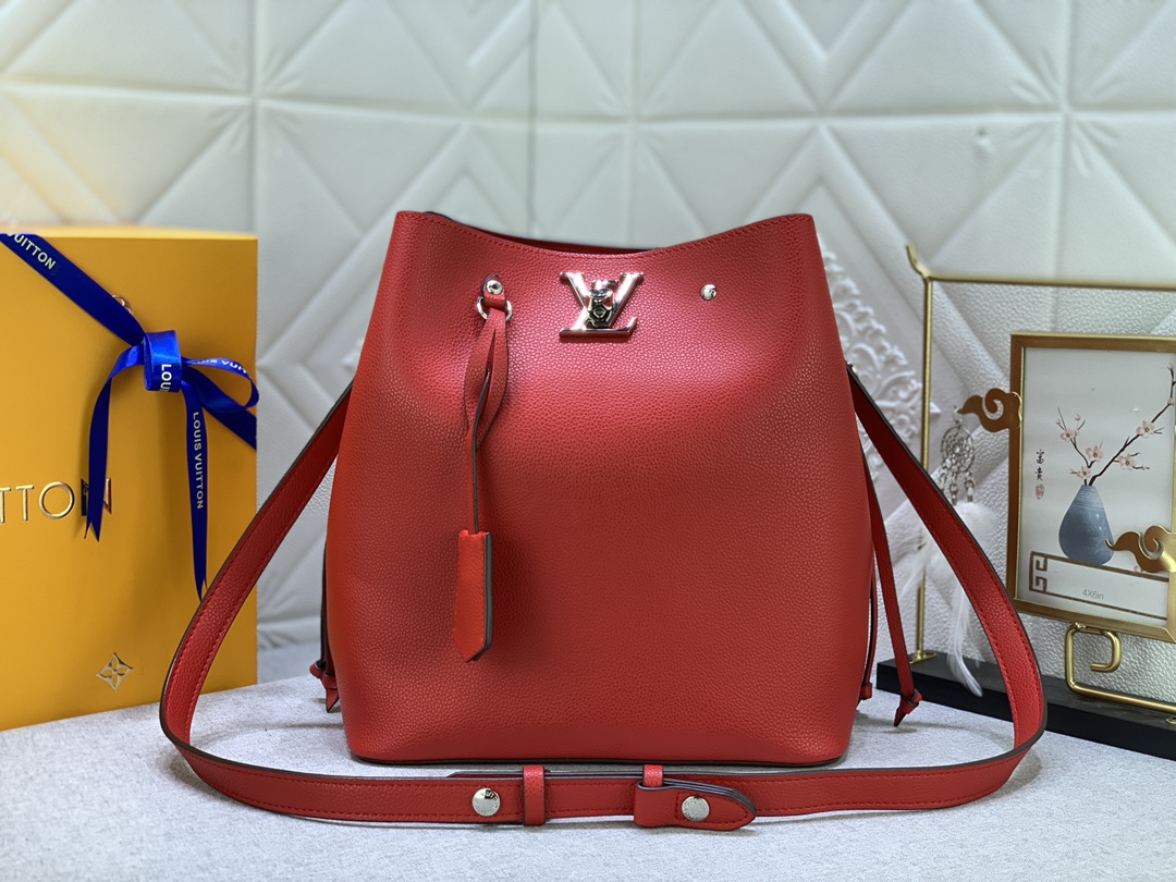 Louis Vuitton M54677 (4) 25-27-15cm