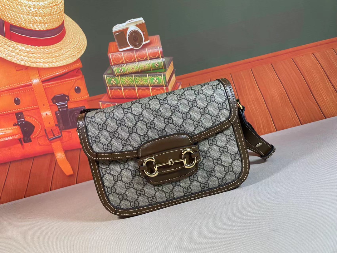 GUCCI 1995 Horsebit Bag 602204 25*18*8cm