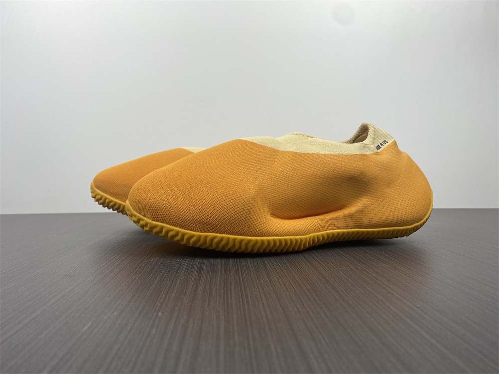 Yeezy Knit Runner Sulfur Orange GW5353