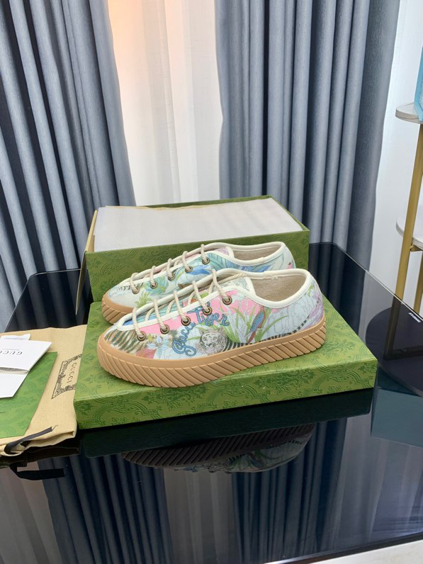 Gucci GG monogram low-top sneakers Green