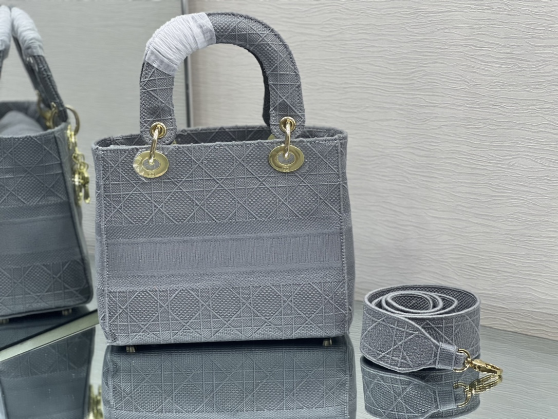 Dior LADY 9027(10) 24x20x11cm