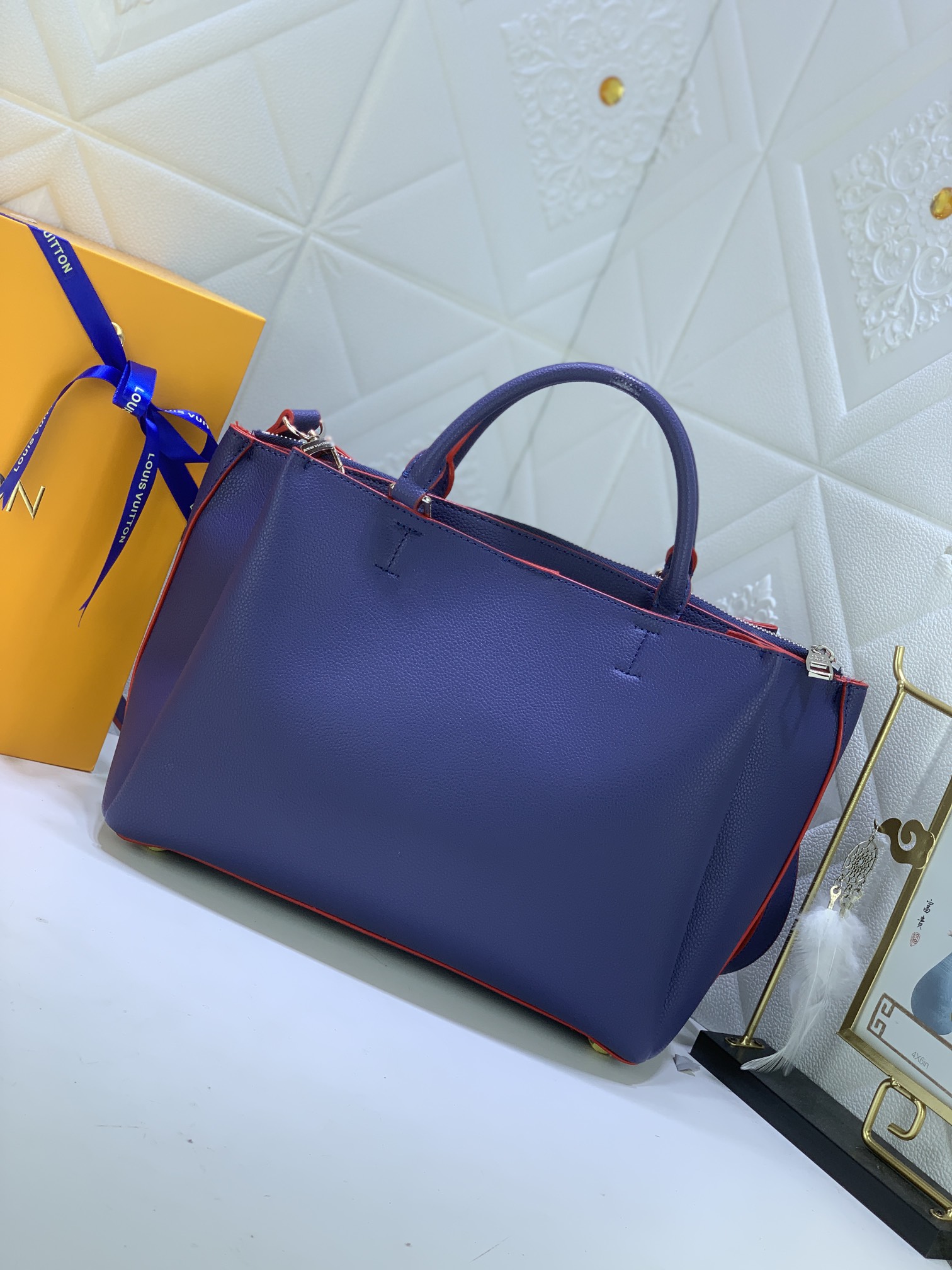 Louis Vuitton LOCKMETO M54569 (2) 38 x 24x 15.5cm