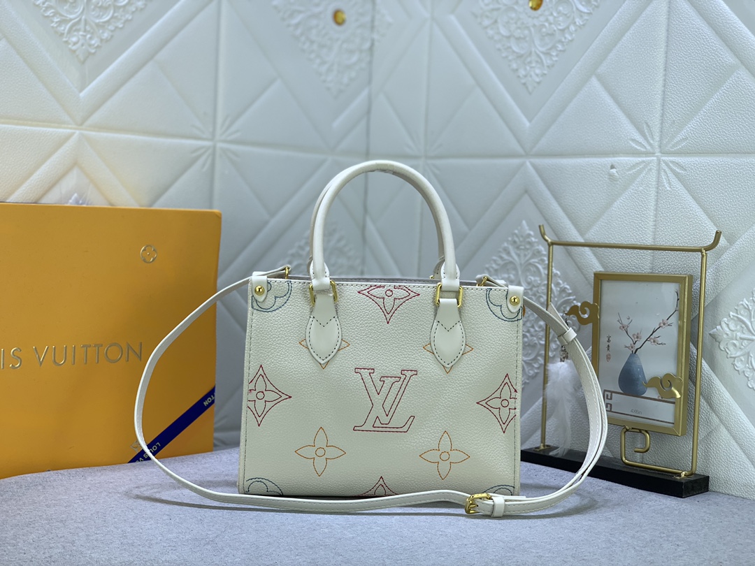 Louis Vuitton Academy M46629 25x19x11.5cm