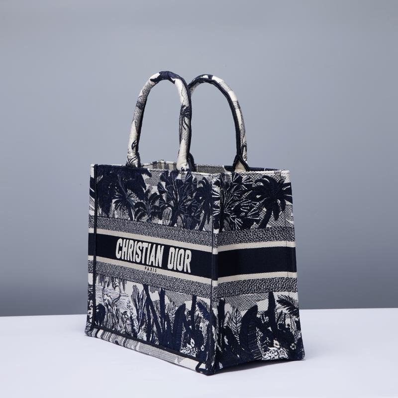 Dior Book Tote 1296(16) 36.5x 28x 17.5cm