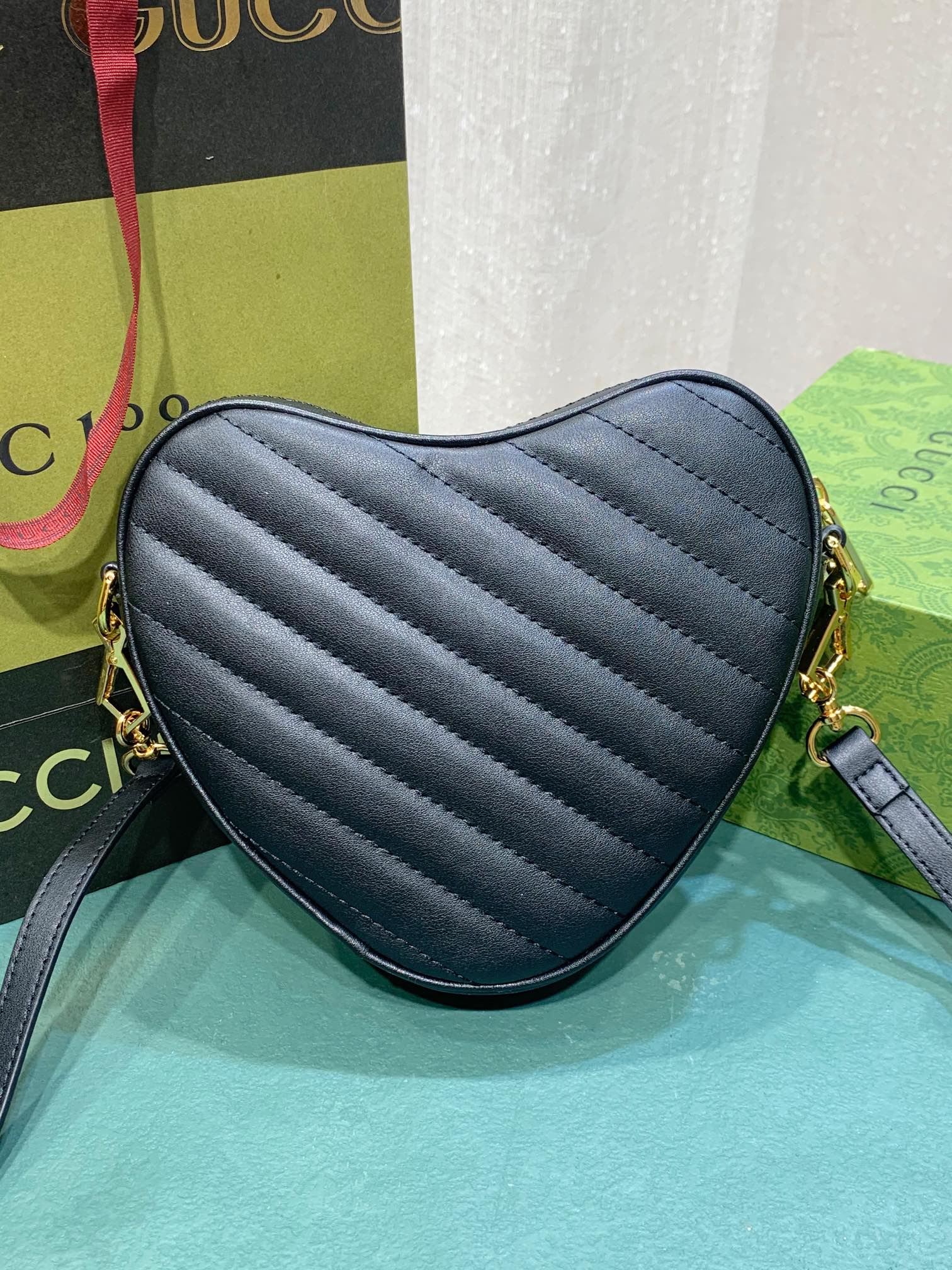 Gucci 751628 20x17.5x6.5cm