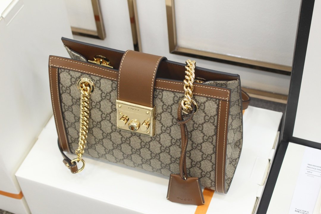 GUCCI Padlock 498156 26*18*10cm