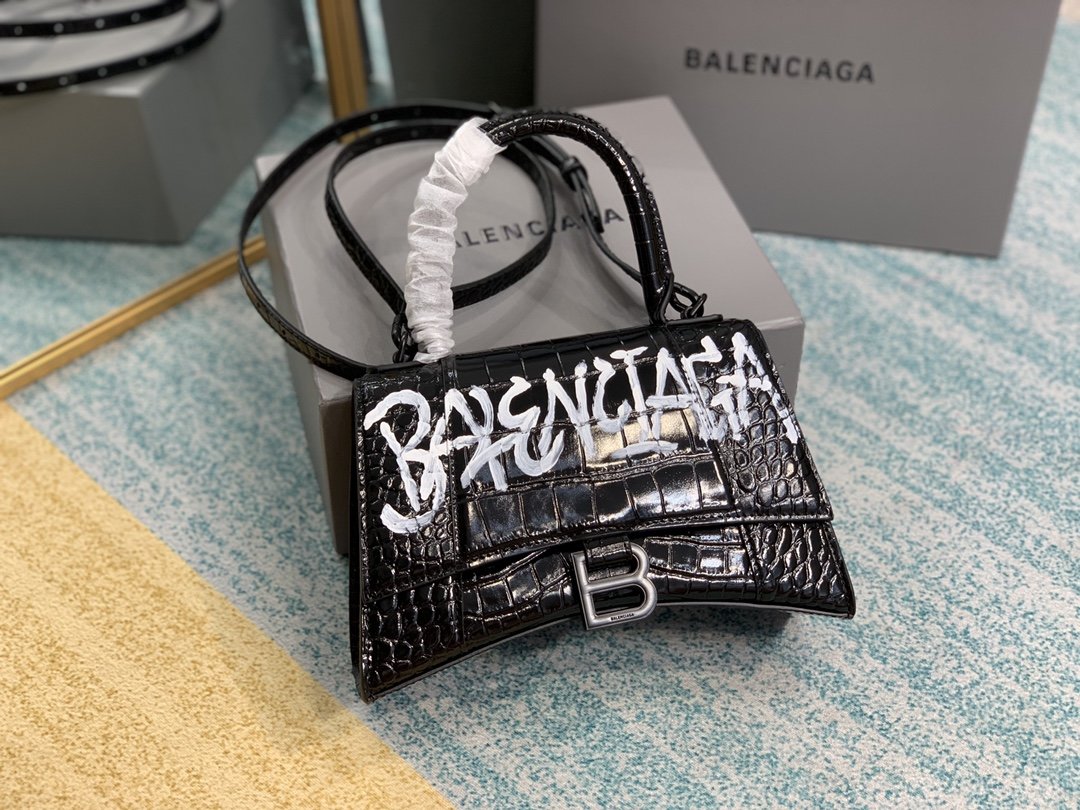 Balenciaga Hourglass S 8895 23x10x24cm