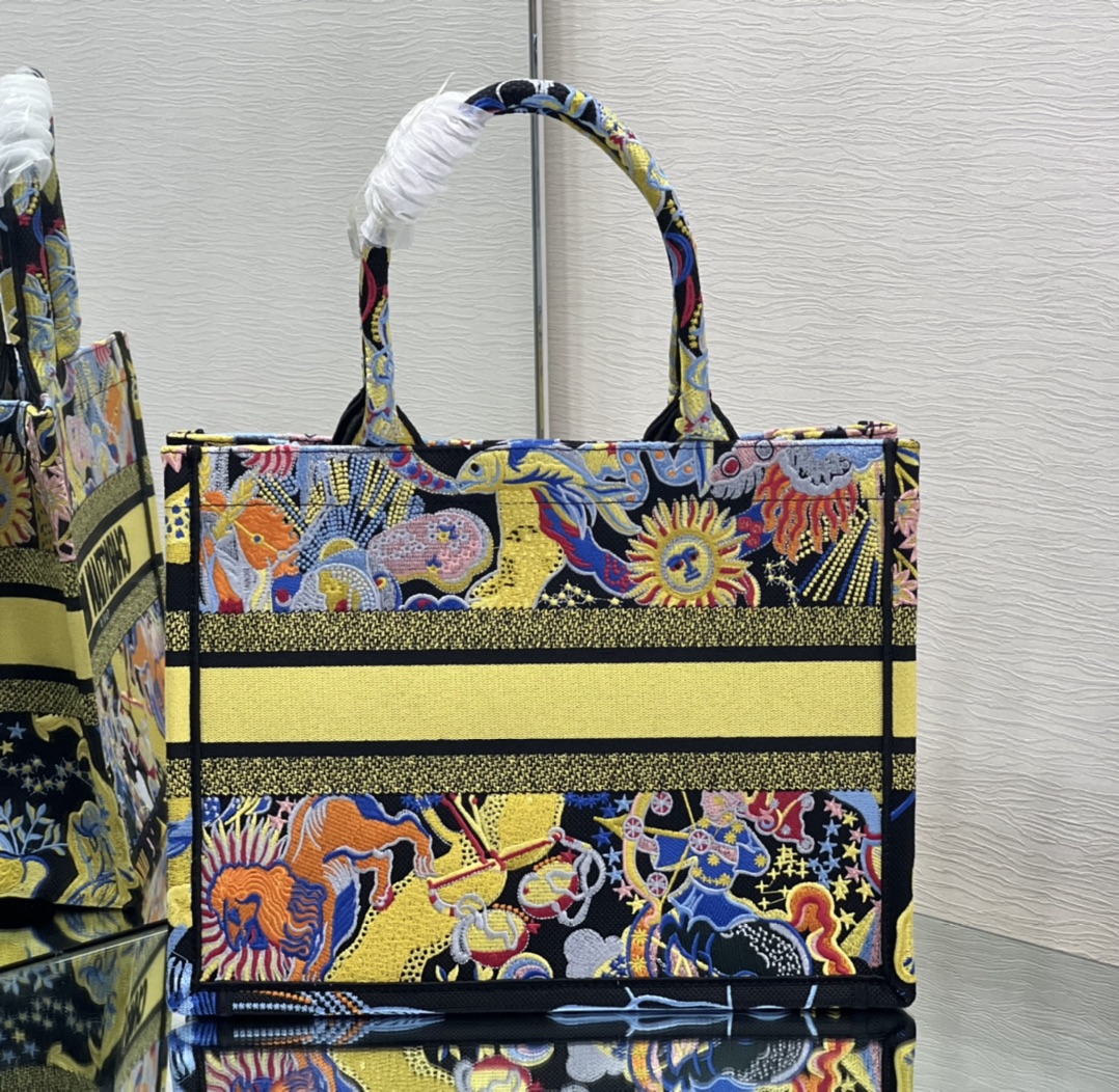 Dior Book Tote 1296(3) 36.5x 28x 17.5cm