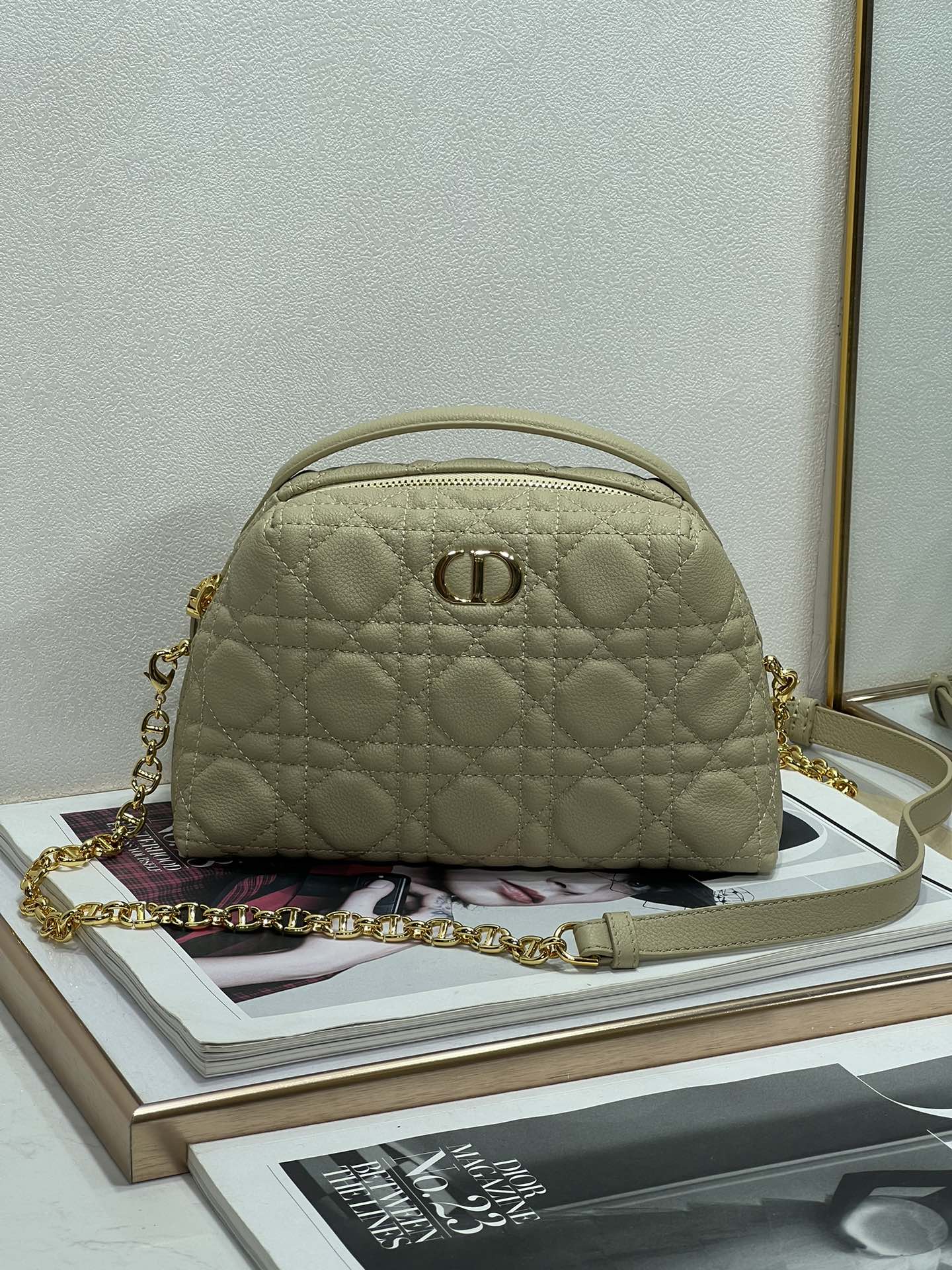 Dior D-Arch 21*12.5*8cm