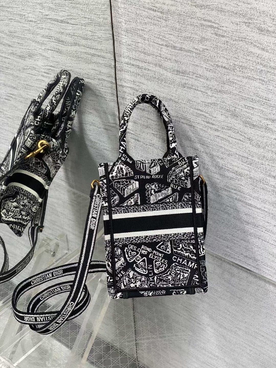 Dior Tote 3 (34) 13.5*5*18cm