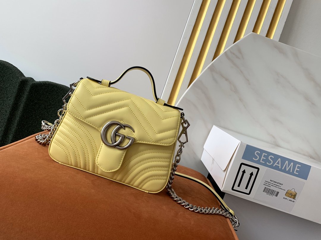 GUCCI Marmont 583571 21x15.5x8cm