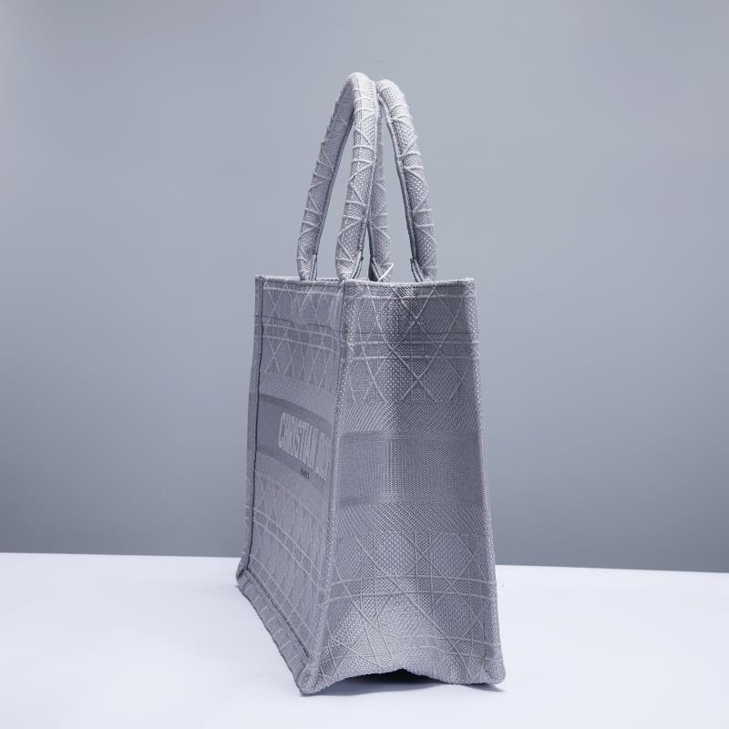 Dior Book Tote 1296(28) 36.5x 28x 17.5cm