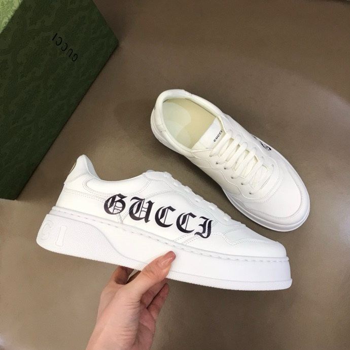 Gucci GG embossed sneakers White