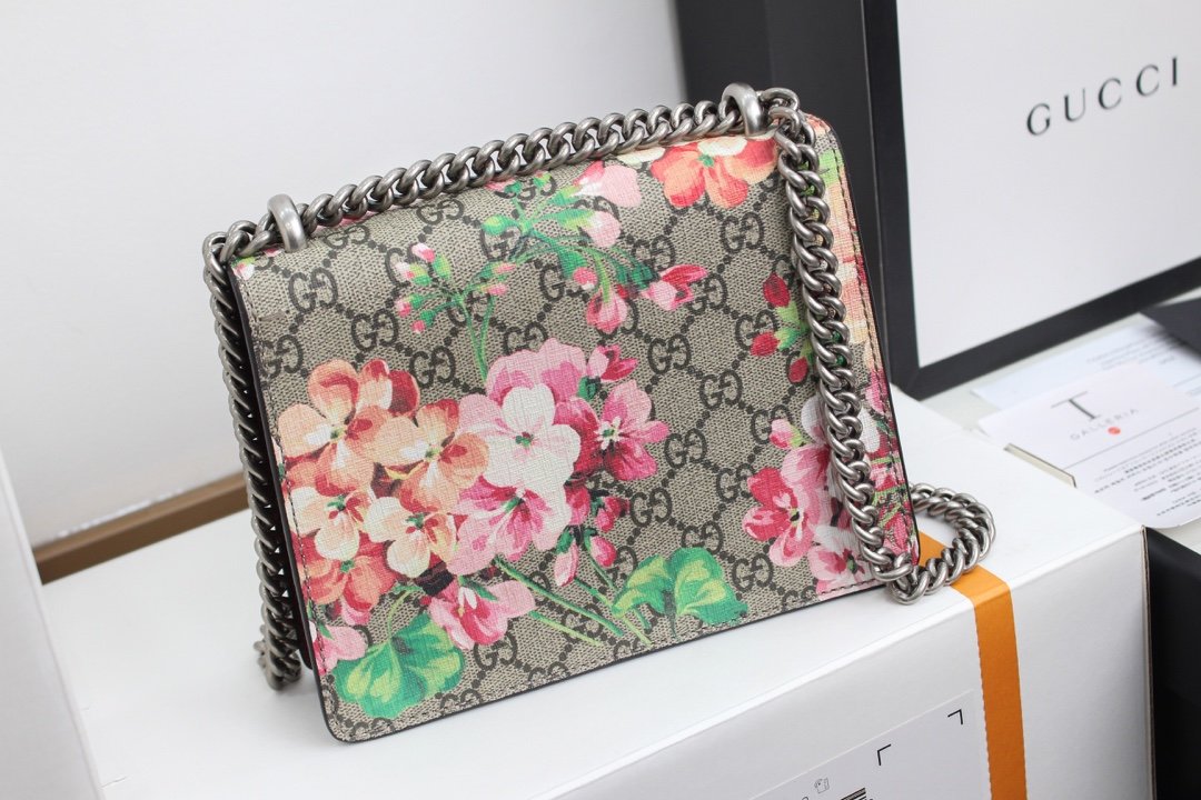 Gucci Dionysus 421970 20*15.5*5cm