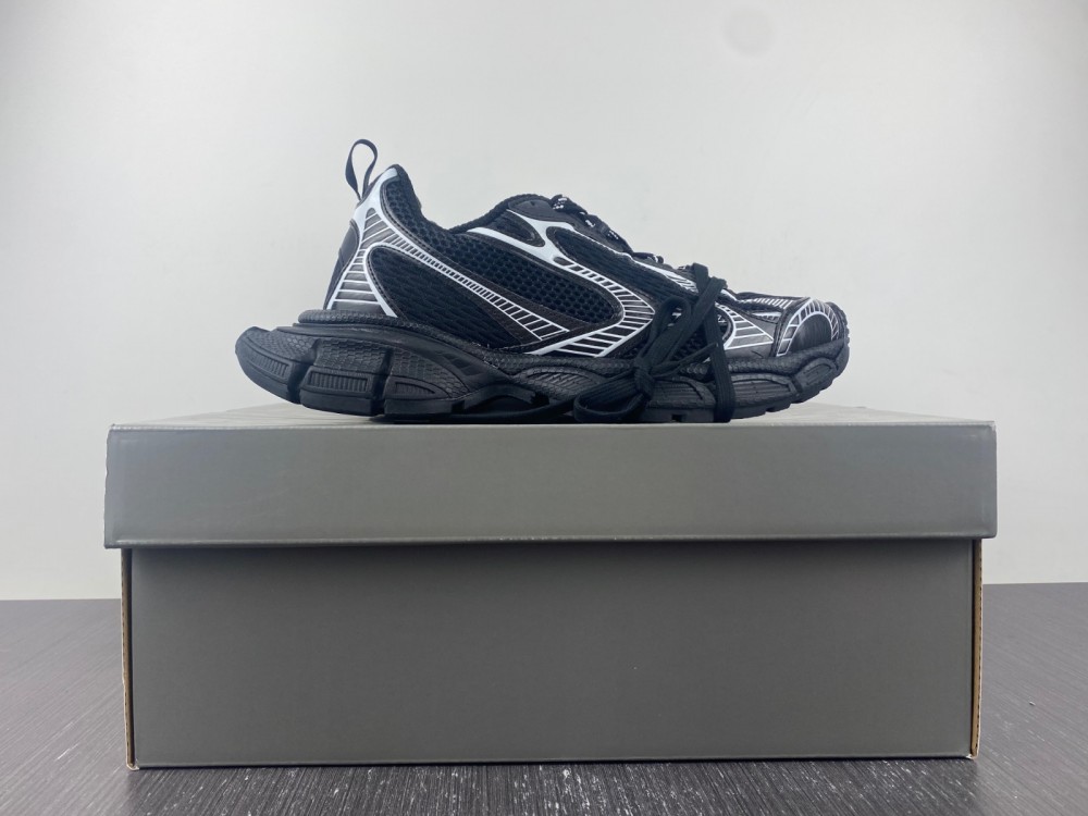 十IAGA -PHANTOM SNEAKER  W1RB5 0102