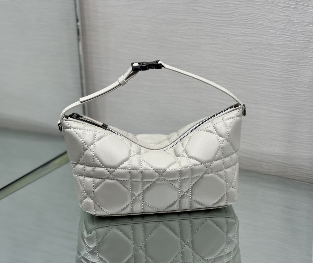 DIOR TRAVEL NOMAD 57704 15 x 10 x 8cm