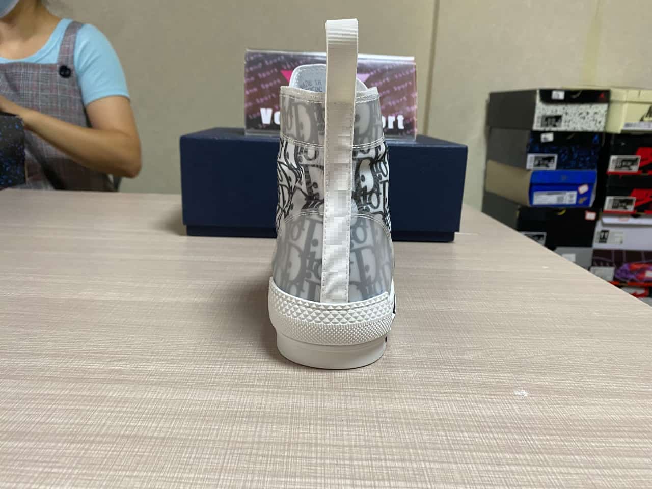 Dior B23 High Top Logo Oblique