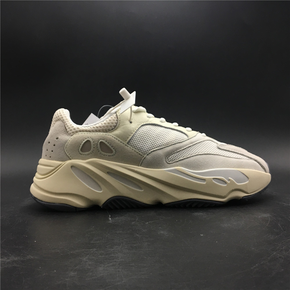 adidas Yeezy Boost 700 Analog EG7596 23
