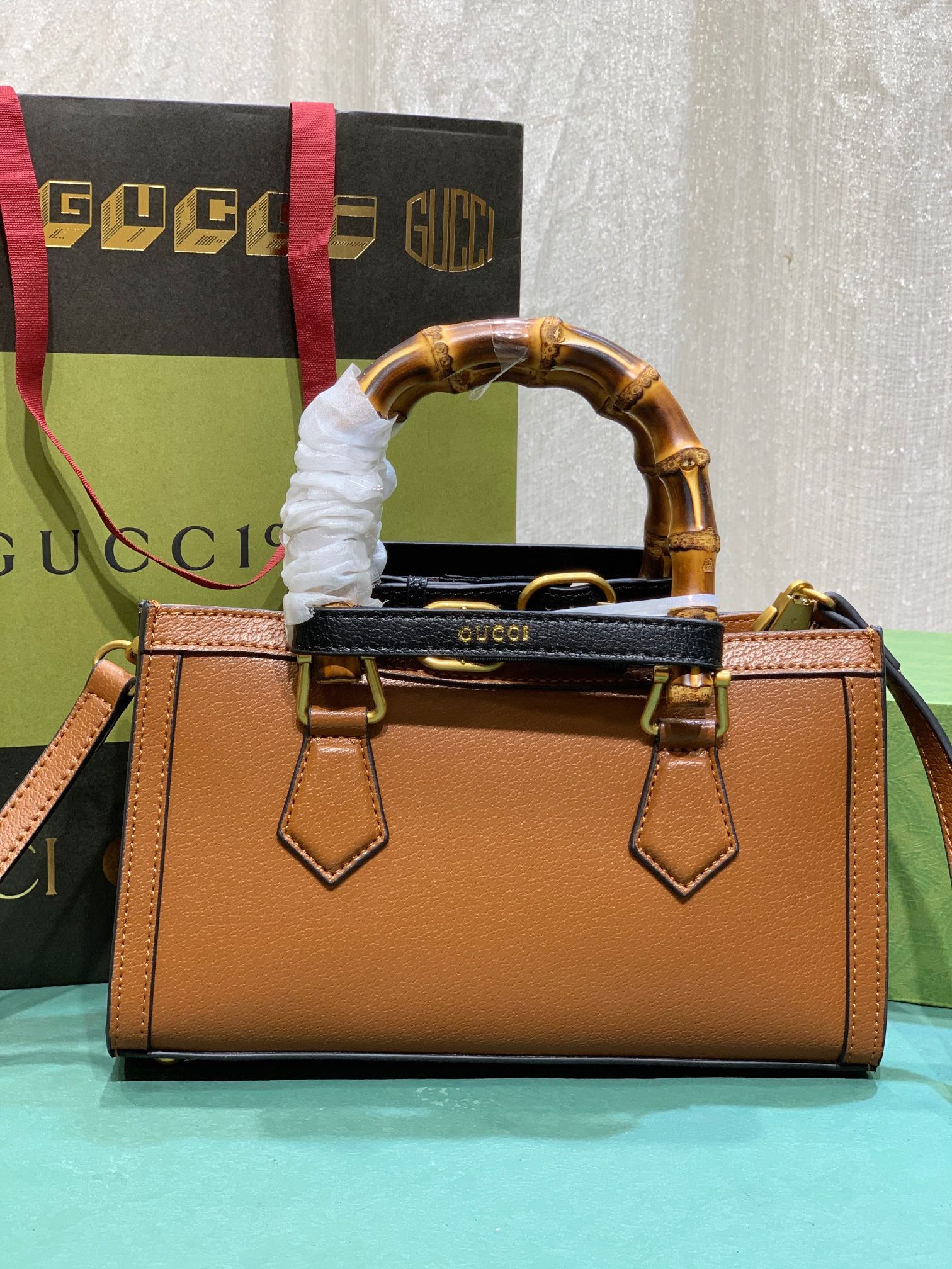 Gucc Diana 735153 27*15.5*11cm