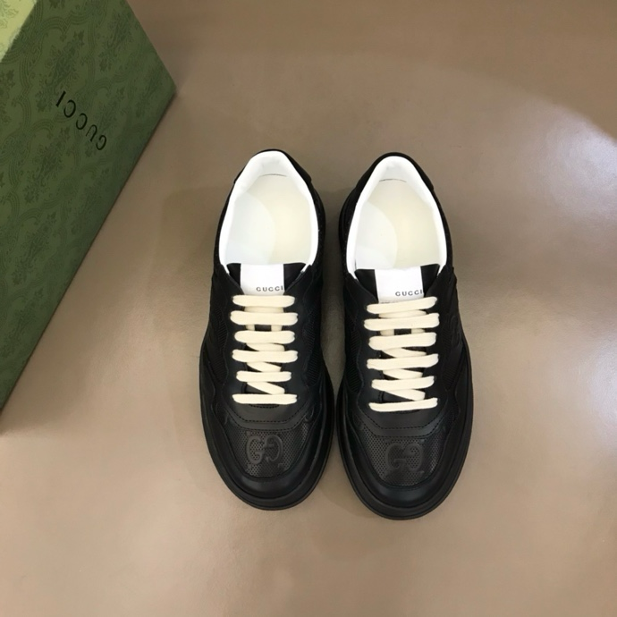 Gucci GG embossed sneakers Black