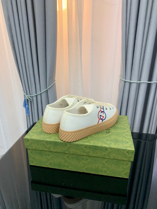 Gucci GG monogram low-top sneakers White
