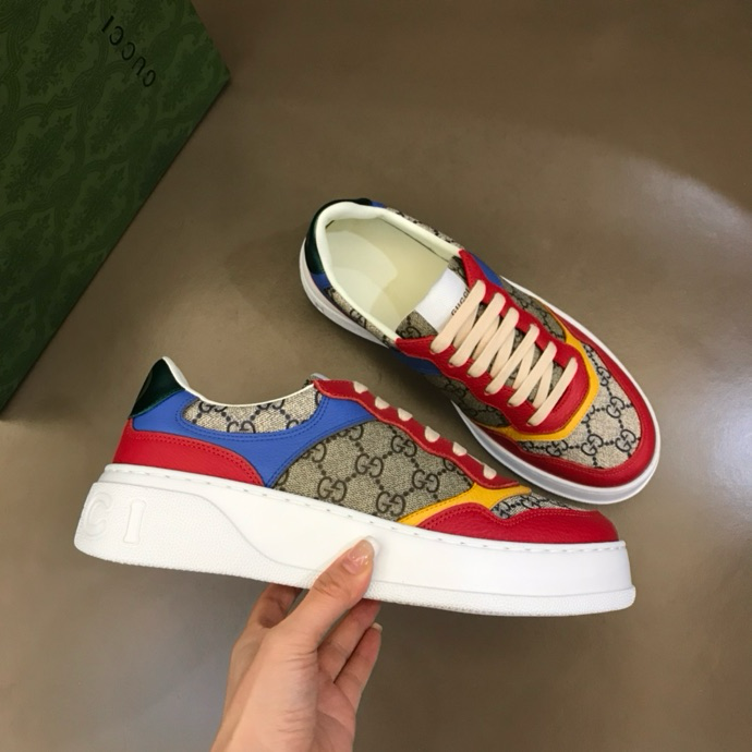 Gucci GG embossed sneakers Mix Color