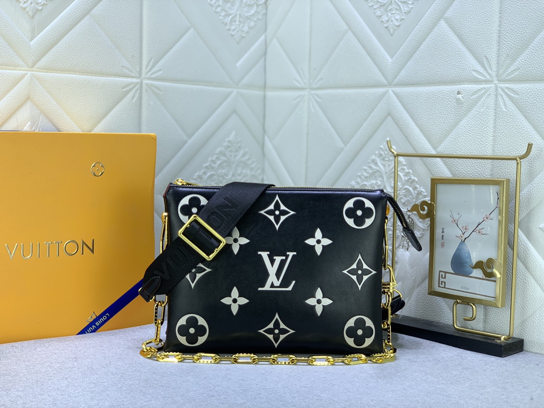 Louis Vuitton  Mini Soft Trunk M22398 18.5 x 13.0 x 8.0cm