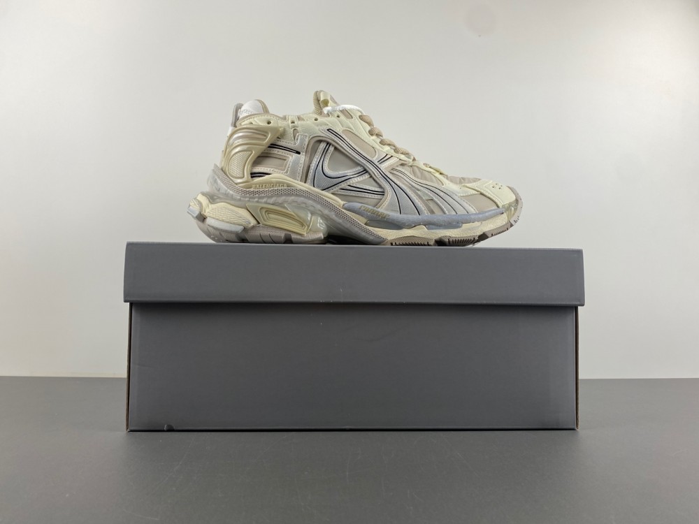 Balenciaga 772767-W3RNY-9797