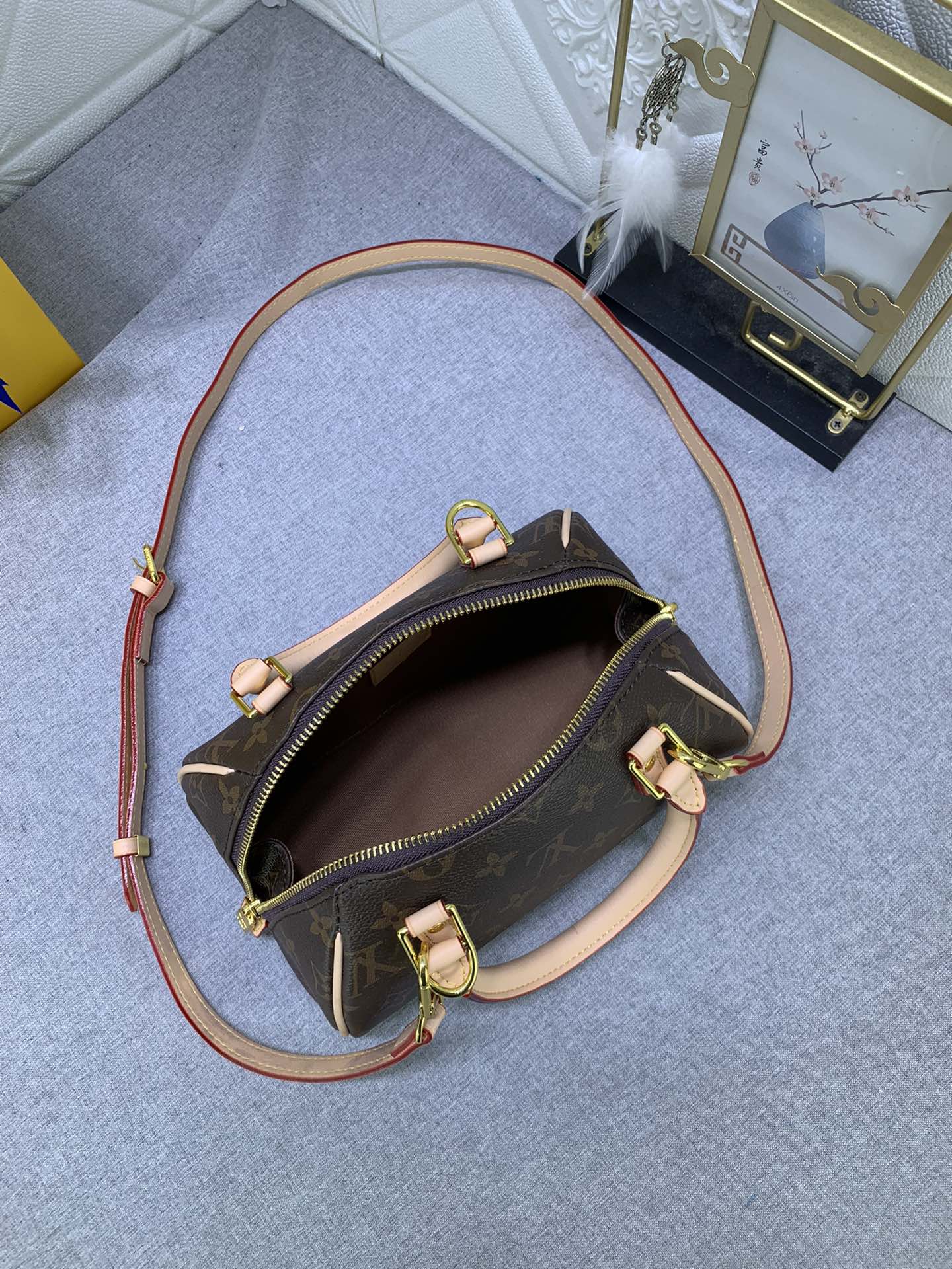Louis Vuitton N41436 (3)