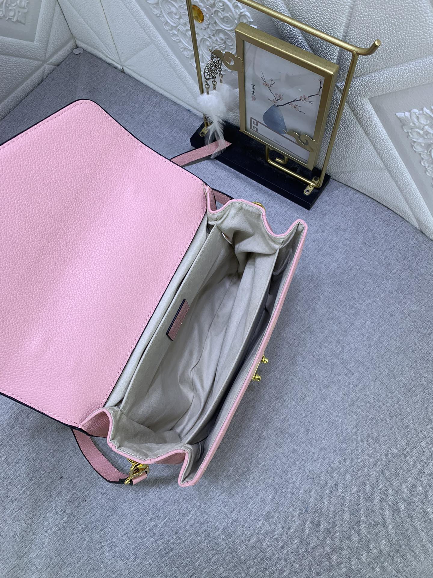 Louis Vuitton Pochette Metis M46302 (3) 25 x 19 x 7cm