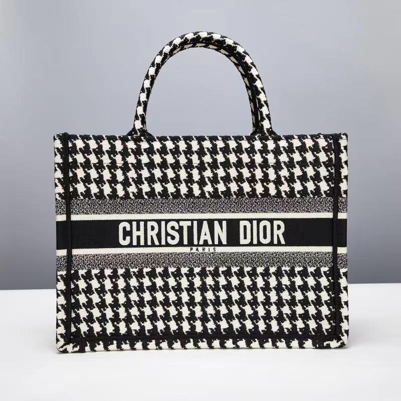 Dior Book Tote 1296(11) 36.5x 28x 17.5cm