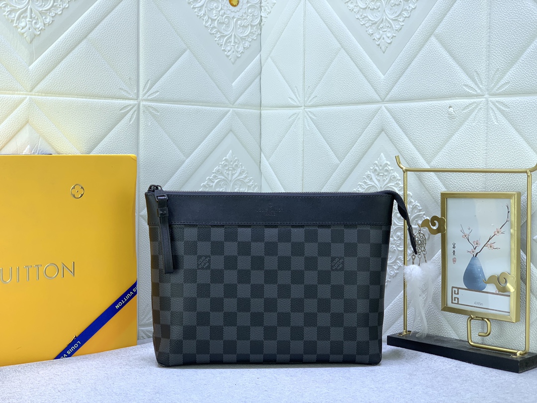 Louis Vuitton pochette voyage souple M82545 (2) 32 x 21 x 8cm