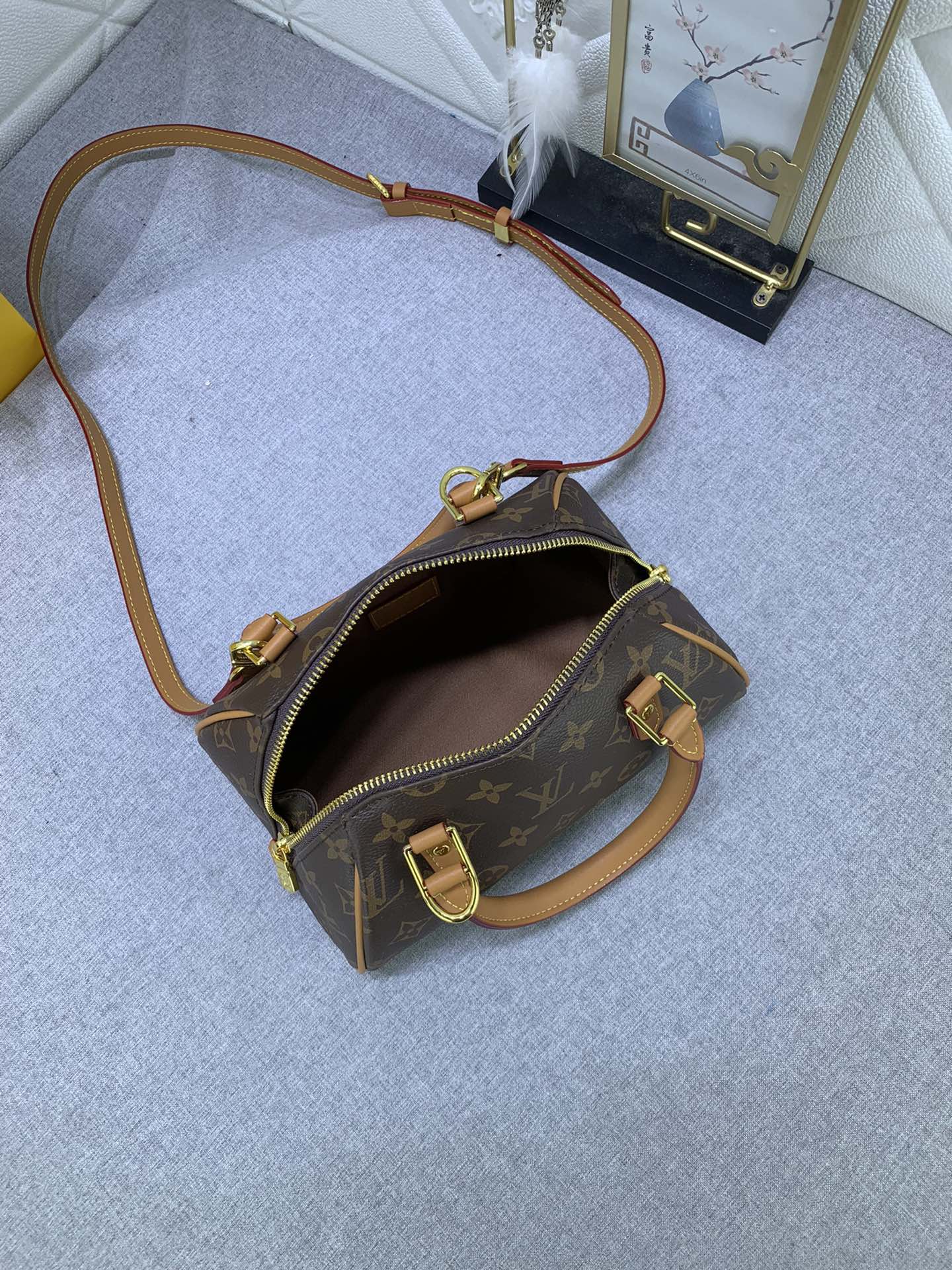 Louis Vuitton N41436