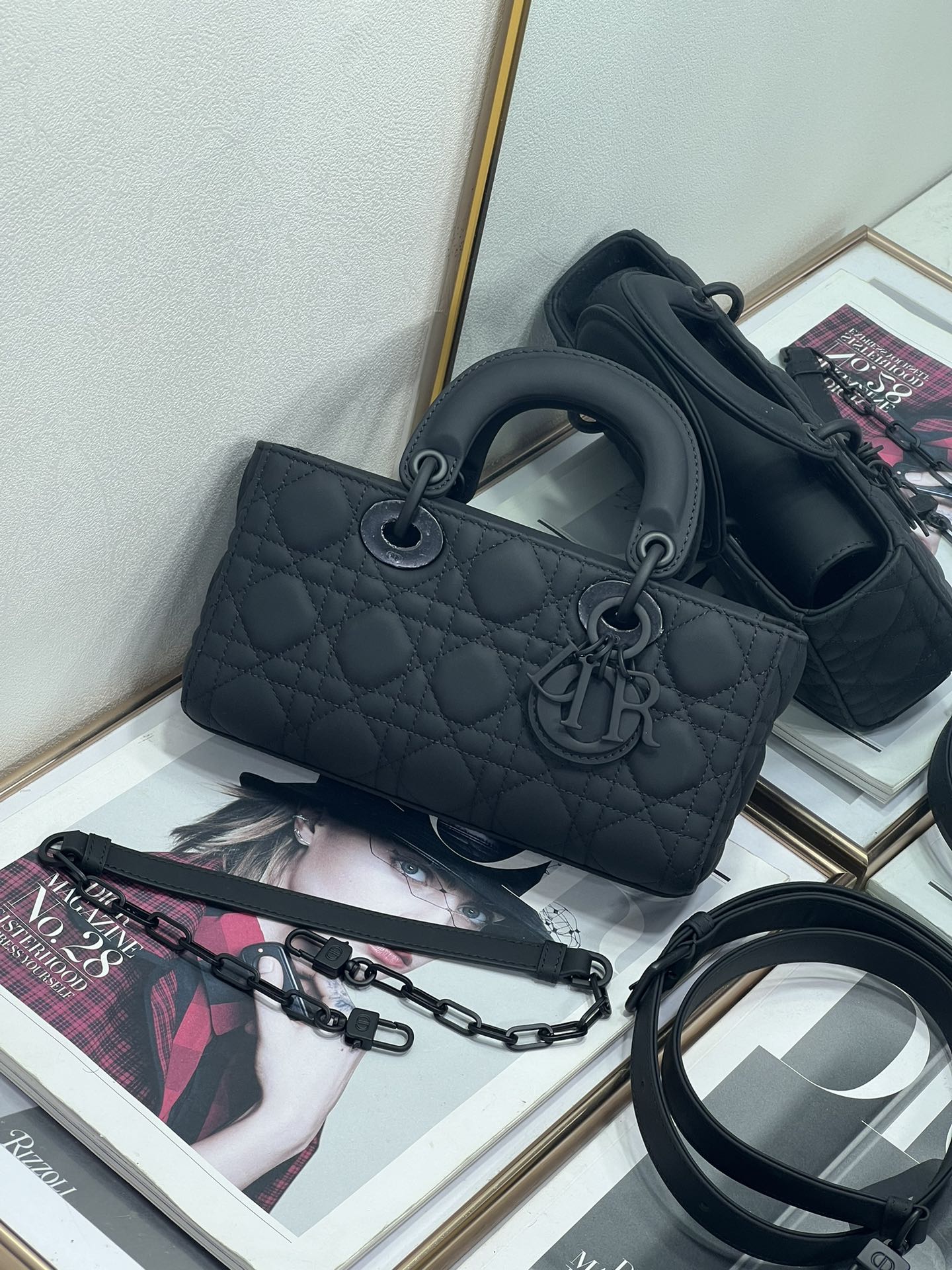 Dior Lady D-Joy 2280 (3) 22.5*26.5cm